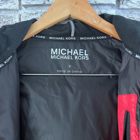 Michael Kors Women's Red Quilted Ski Jacket - Picture 2 of 5